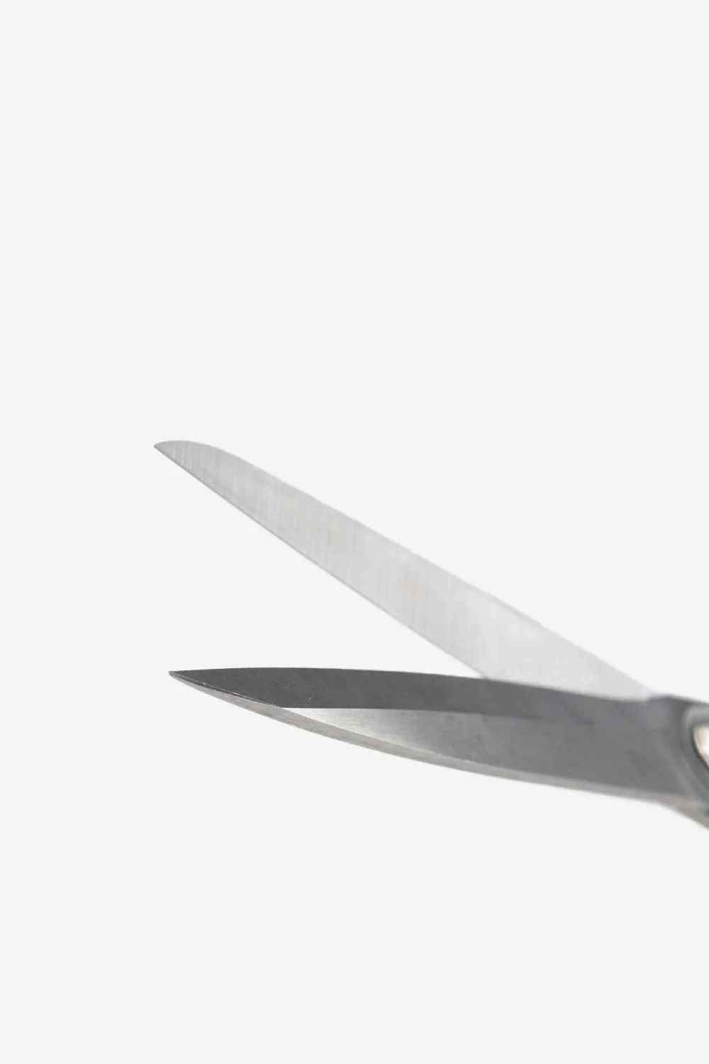 KAI 8" Shears - Image 3